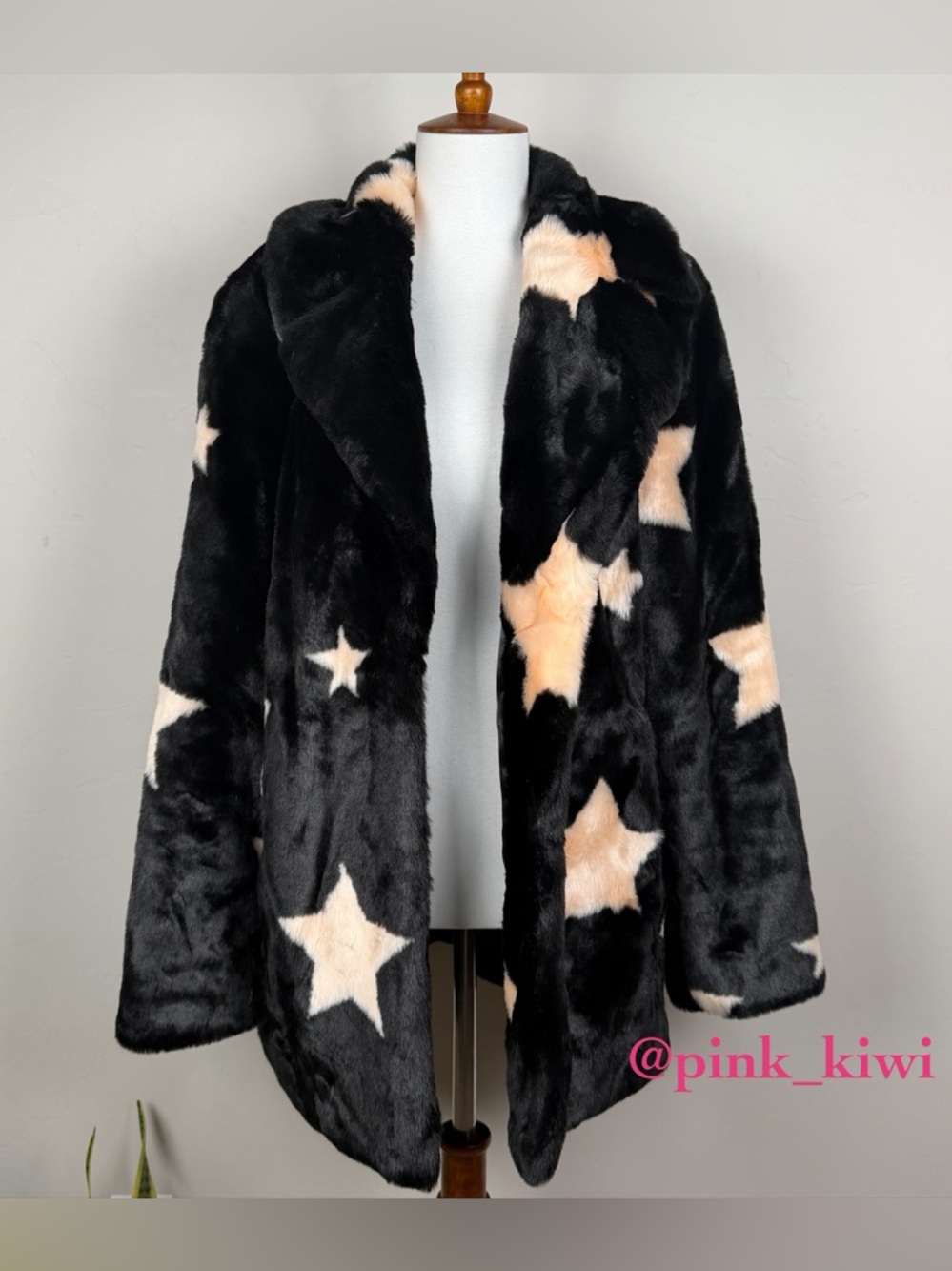 Show Me Your Mumu Faux Fur Colorado Jacket - Picture 3 of 17